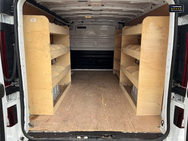 Used Vauxhall Vivaro 2018 for sale - 77041883: Photo 9