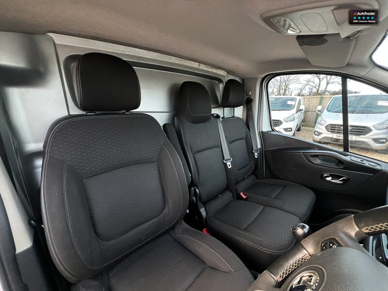 Used Vauxhall Vivaro 2019 for sale - 77037192: Photo 27