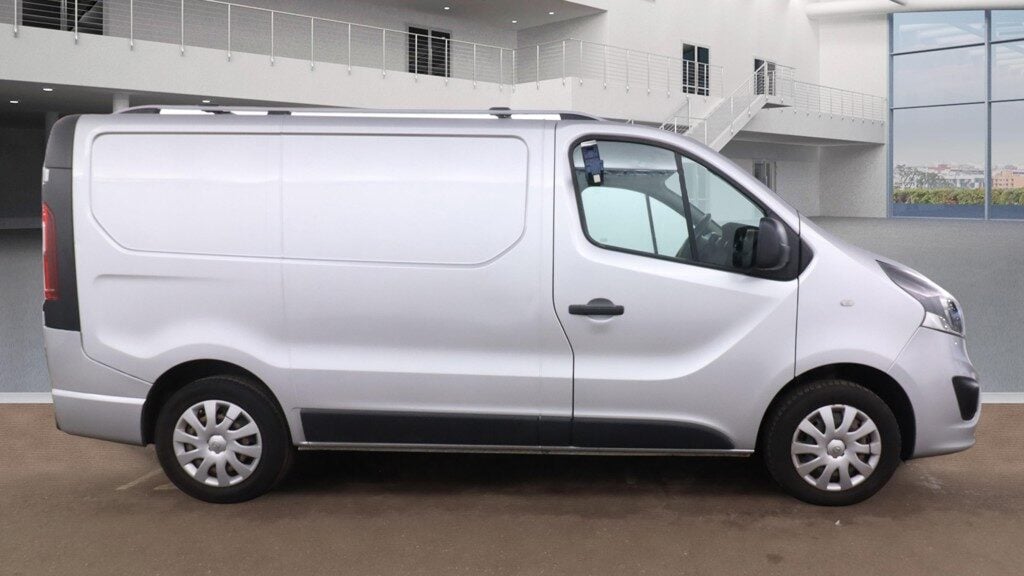 Used Vauxhall Vivaro 2019 for sale - 77037192: Photo 3