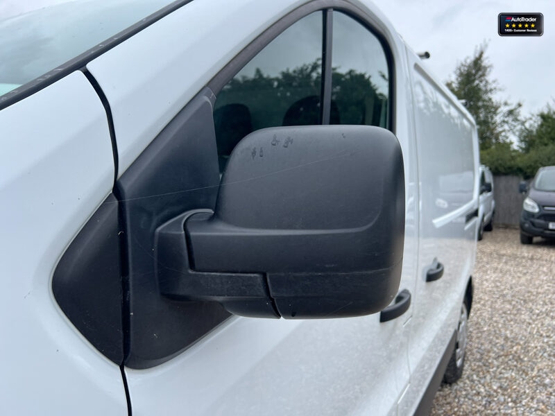 Used Vauxhall Vivaro 2016 for sale - 77041743: Photo 13