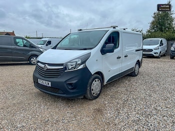 Used Vauxhall Vivaro 2016 for sale - 77041743: Photo