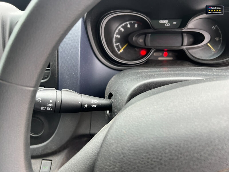 Used Vauxhall Vivaro 2016 for sale - 77041743: Photo 31
