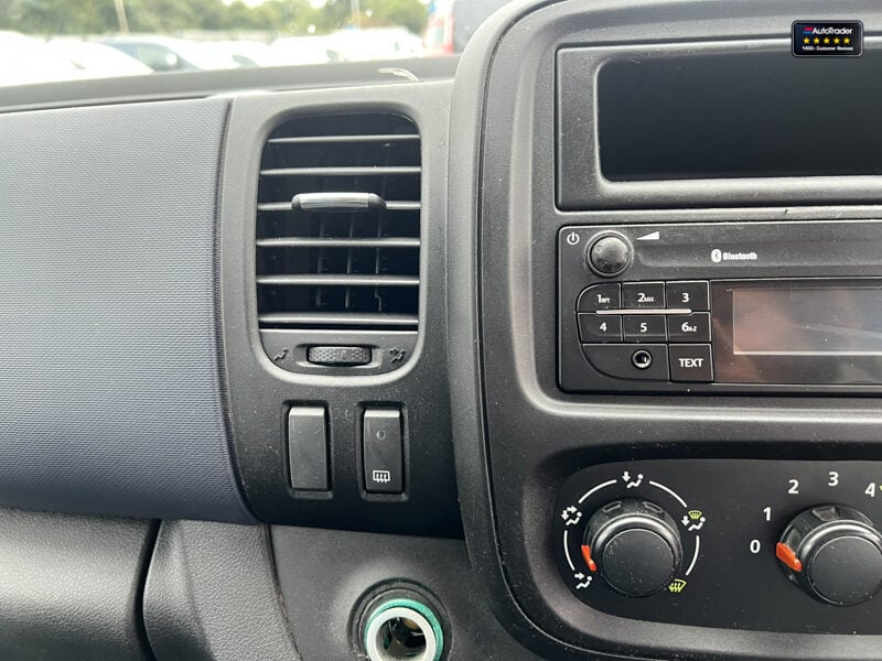 Used Vauxhall Vivaro 2016 for sale - 77041743: Photo 36