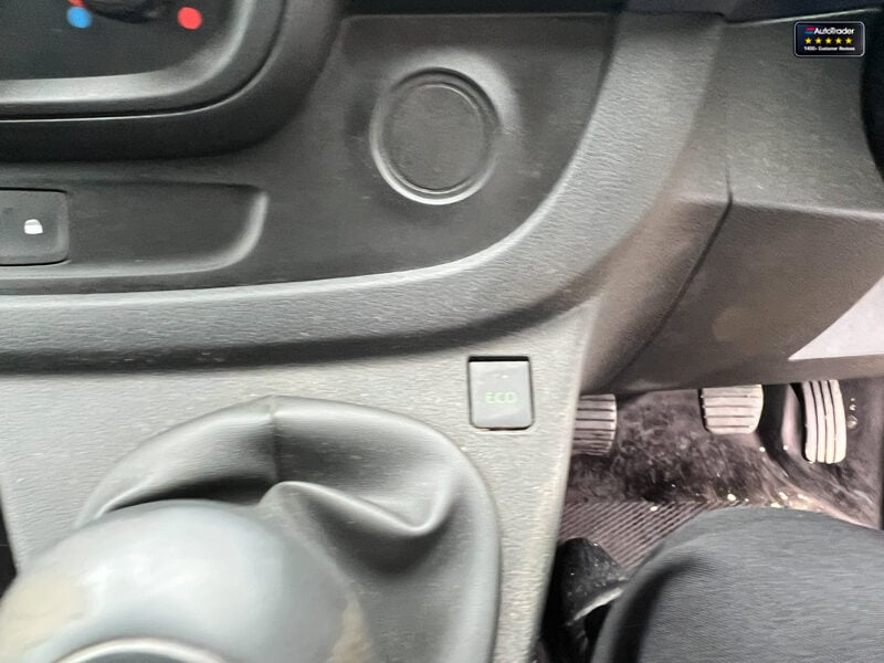 Used Vauxhall Vivaro 2016 for sale - 77041743: Photo 38