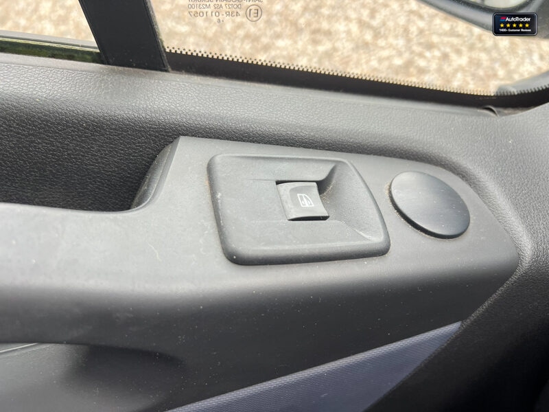 Used Vauxhall Vivaro 2016 for sale - 77041743: Photo 40