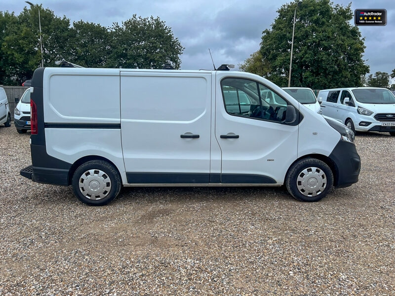 Used Vauxhall Vivaro 2016 for sale - 77041743: Photo 5