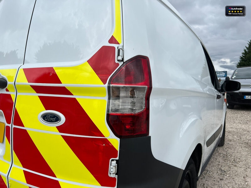 Used Ford Transit Courier 2019 for sale - 77041659: Photo 17