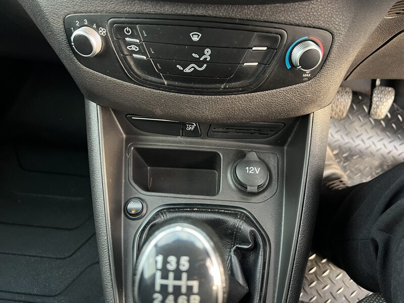 Used Ford Transit Courier 2019 for sale - 77041659: Photo 32