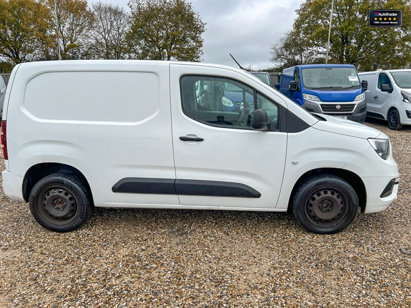Used Vauxhall Combo 2022 for sale - 77041879: Photo 5