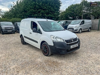 Used Peugeot Partner 2018 for sale - 75425455: Photo