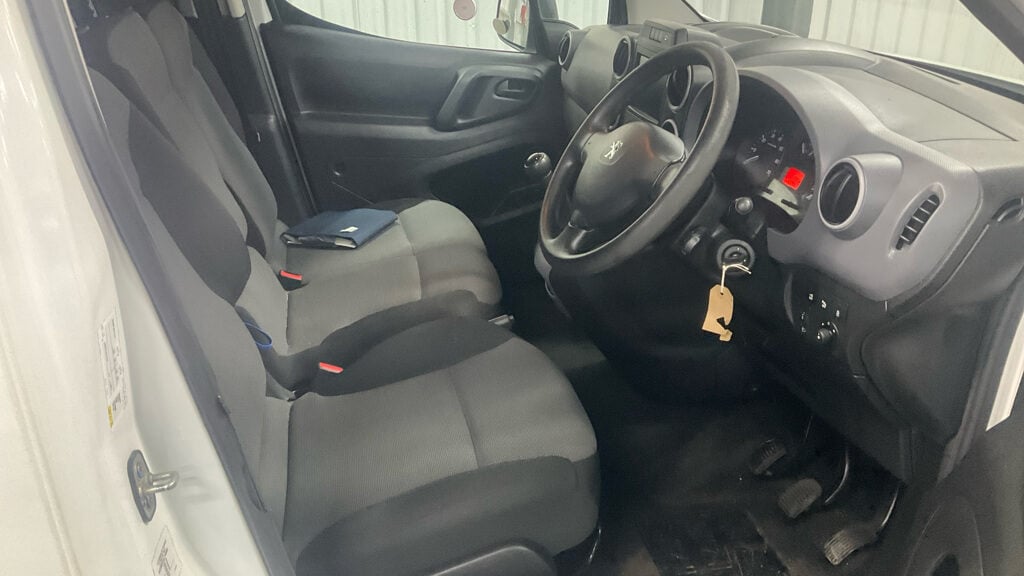 Used Peugeot Partner 2018 for sale - 78040367: Photo 9