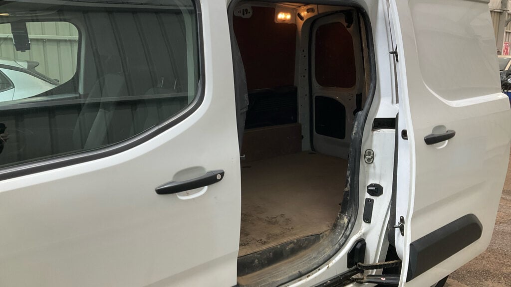 Used Citroen Berlingo 2021 for sale - 78040368: Photo 8