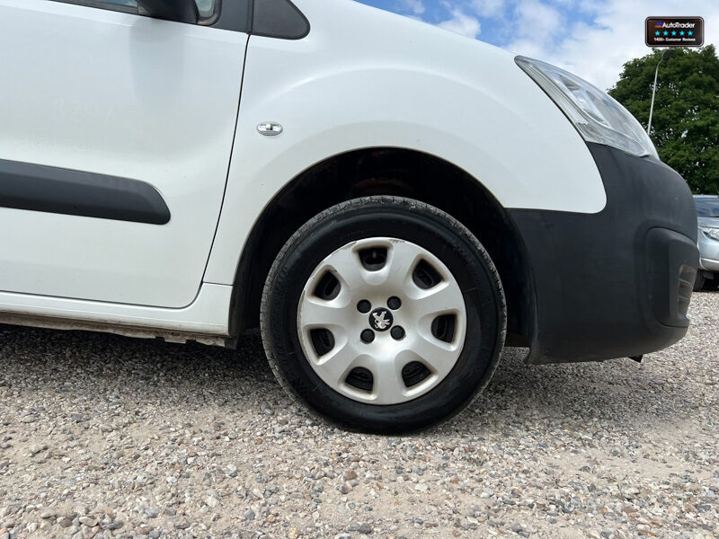 Used Peugeot Partner 2017 for sale - 77041620: Photo 21