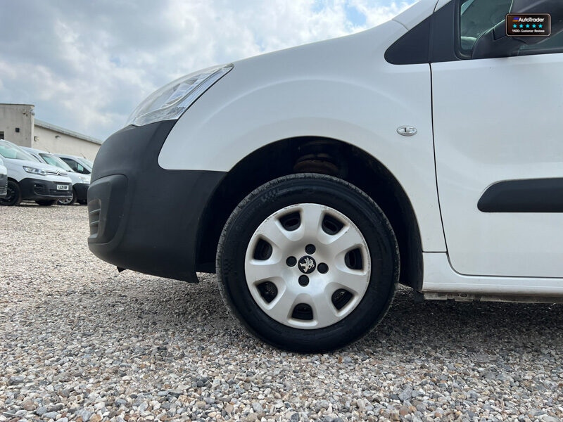 Used Peugeot Partner 2017 for sale - 77041620: Photo 22