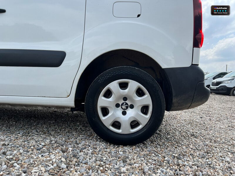 Used Peugeot Partner 2017 for sale - 77041620: Photo 23