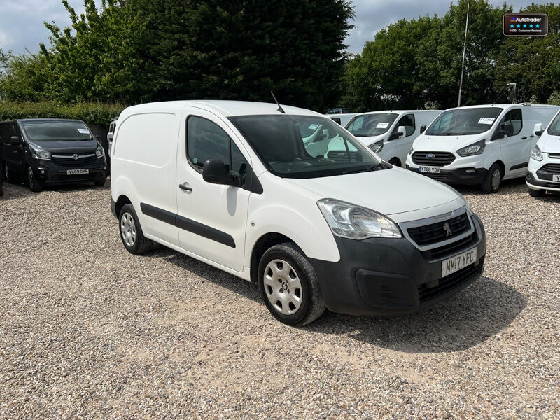 Used Peugeot Partner 2017 for sale - 77041620: Photo 4