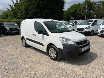 Used Peugeot Partner 2017 for sale - 77041620: Photo