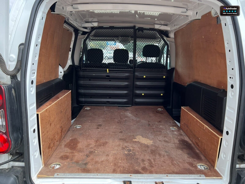 Used Peugeot Partner 2017 for sale - 77041620: Photo 9