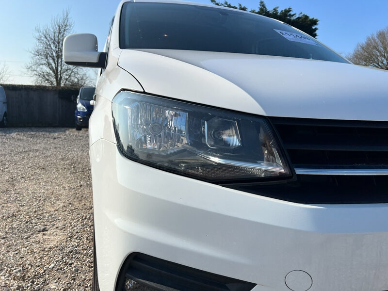 Used Volkswagen Caddy Maxi 2018 for sale - 77363388: Photo 16