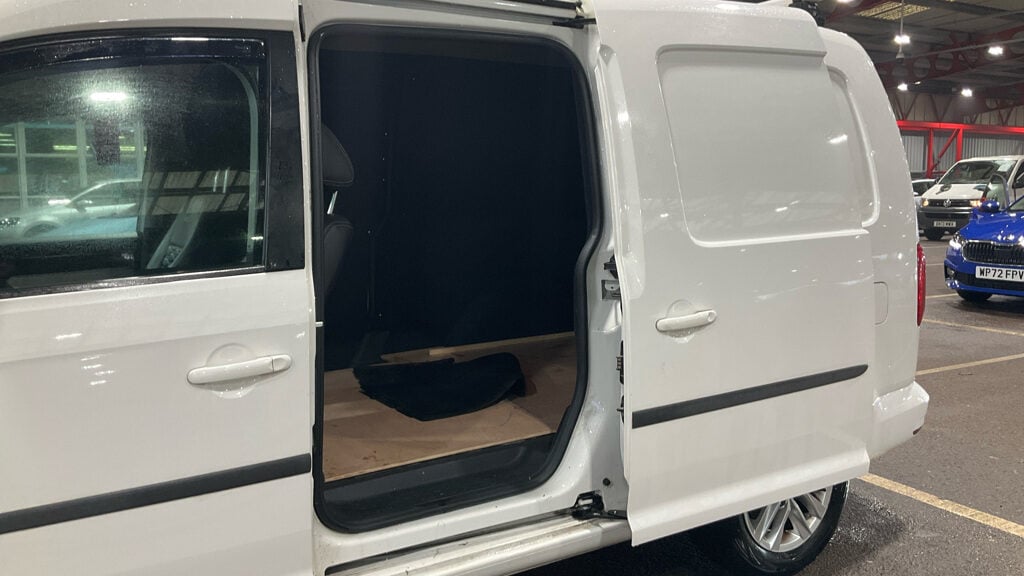 Used Volkswagen Caddy Maxi 2018 for sale - 77363388: Photo 8