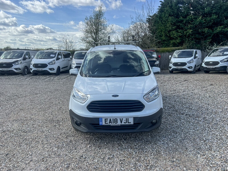 Used Ford Transit Courier 2018 for sale - 78025548: Photo 3
