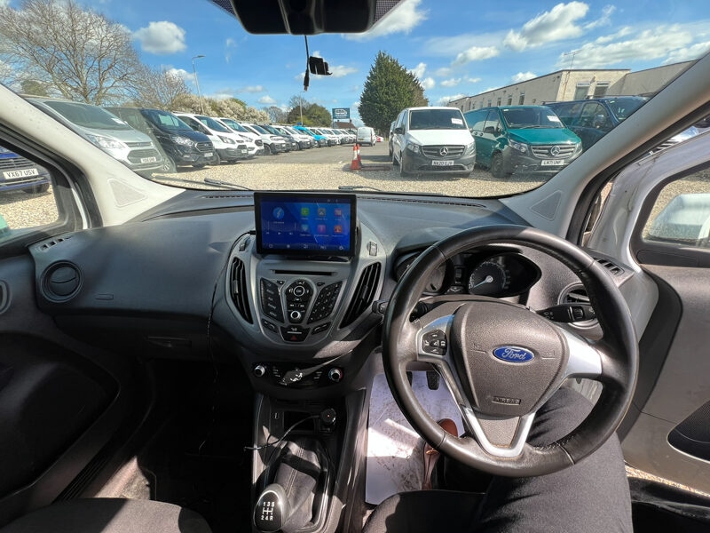 Used Ford Transit Courier 2018 for sale - 78025548: Photo 40