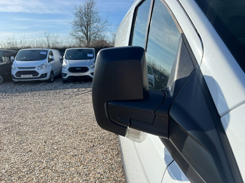 Used Ford Transit Custom 2020 for sale - 77608005: Photo 18