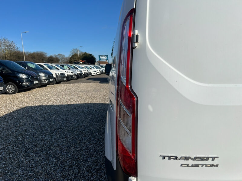Used Ford Transit Custom 2020 for sale - 77608005: Photo 24