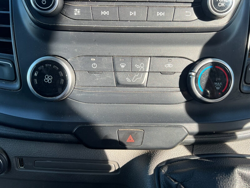 Used Ford Transit Custom 2020 for sale - 77608005: Photo 29