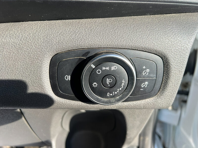 Used Ford Transit Custom 2020 for sale - 77608005: Photo 39