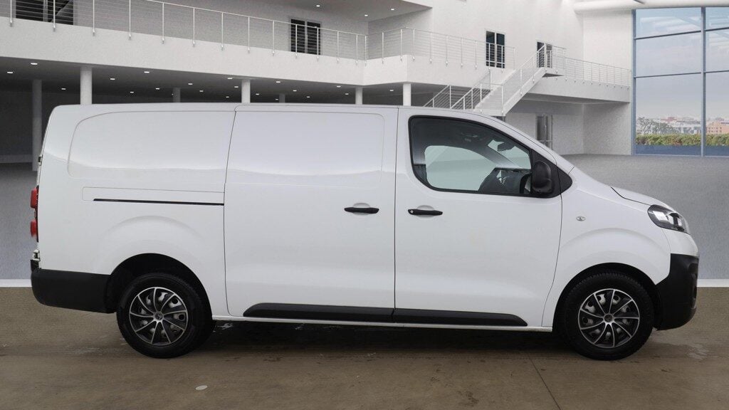 Used Vauxhall Vivaro 2021 for sale - 77375888: Photo 5