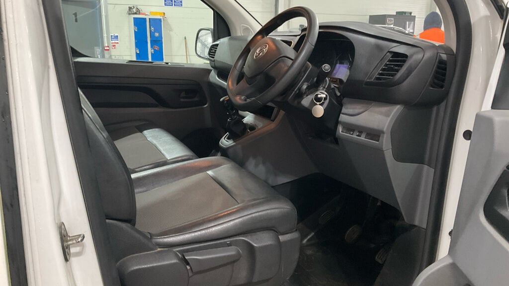 Used Vauxhall Vivaro 2021 for sale - 77375888: Photo 9