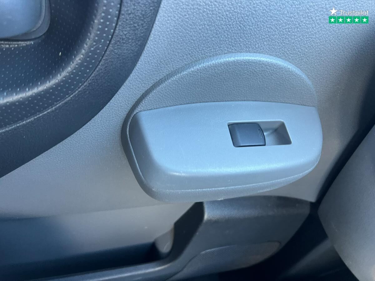 Used Nissan NV200 2019 for sale - 77041616: Photo 38