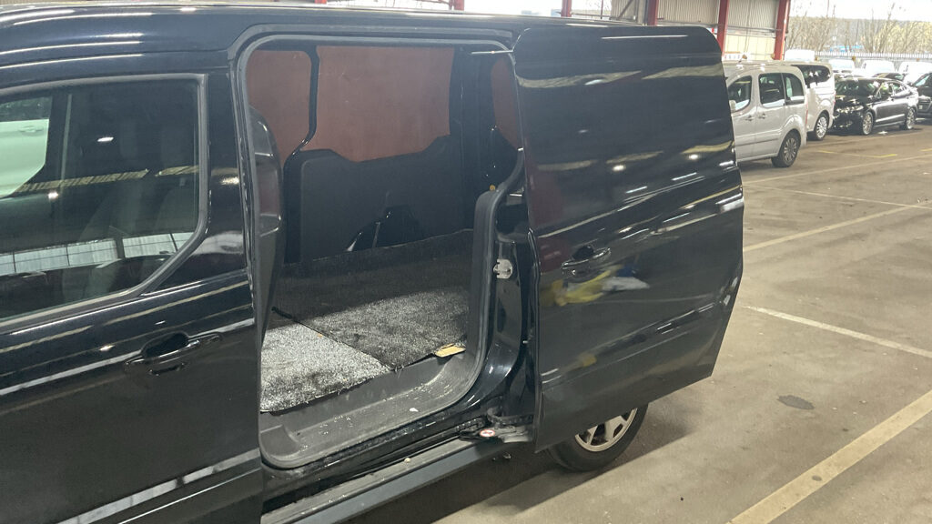 Used Ford Transit Connect 2018 for sale - 77774547: Photo 8