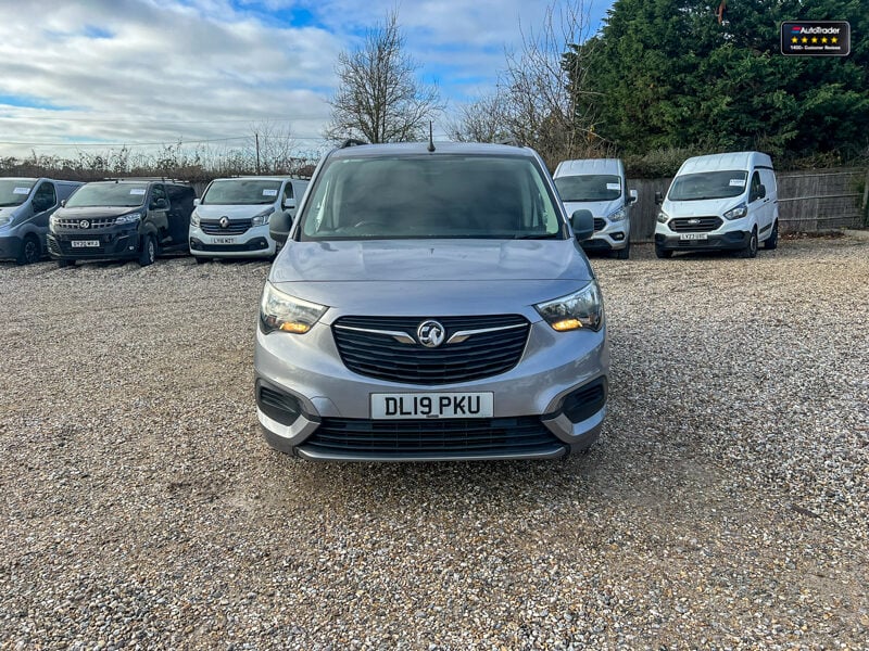 Used Vauxhall Combo 2019 for sale - 77042023: Photo 3