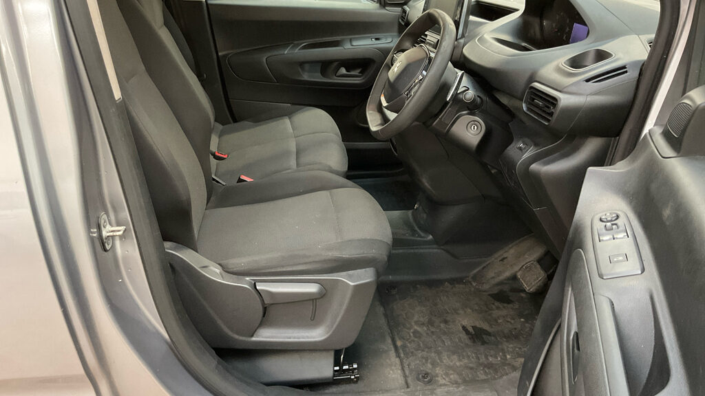 Used Peugeot Partner 2021 for sale - 77107043: Photo 9