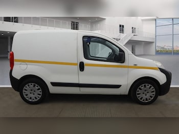 Used Peugeot Bipper 2017 for sale - 77450990: Photo