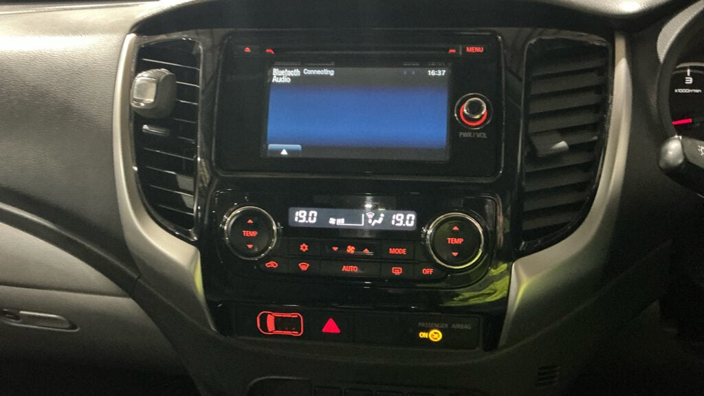 Used Mitsubishi L200 2017 for sale - 77932724: Photo 11