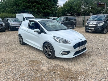 Used Ford Fiesta 2020 for sale - 77041630: Photo