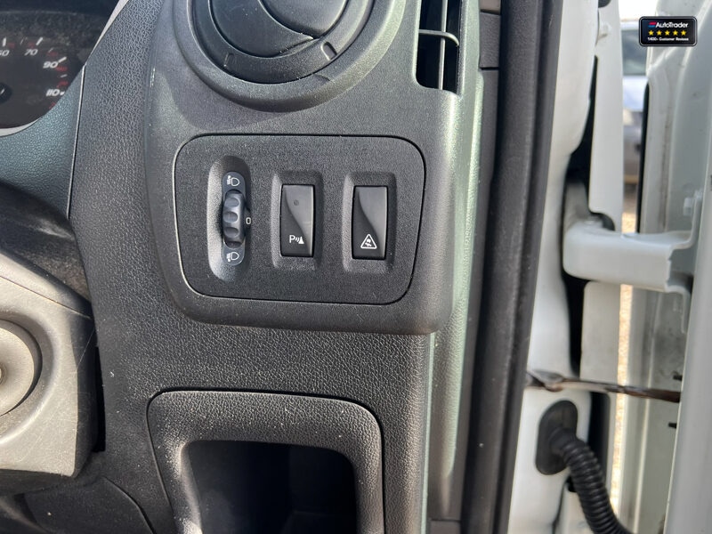 Used Nissan NV400 2014 for sale - 77041686: Photo 28