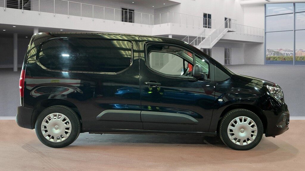 Used Vauxhall Combo 2019 for sale - 77774568: Photo 3