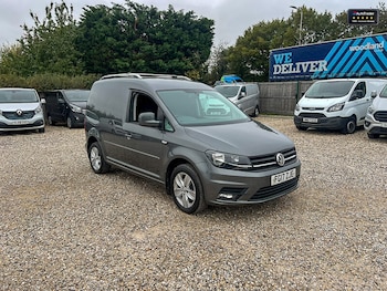 Used Volkswagen Caddy 2017 for sale - 77041953: Photo
