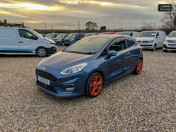 Used Ford Fiesta 2019 for sale - 77042077: Photo