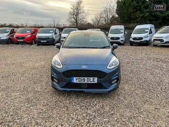 Used Ford Fiesta 2019 for sale - 77042077: Photo