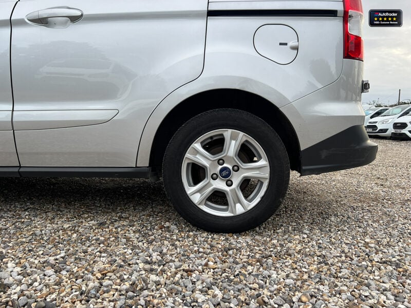 Used Ford Transit Courier 2021 for sale - 77042070: Photo 23