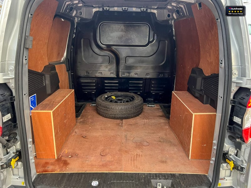 Used Ford Transit Courier 2021 for sale - 77042070: Photo 9