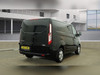 Used Ford Transit Custom 2017 for sale - 77138763: Photo