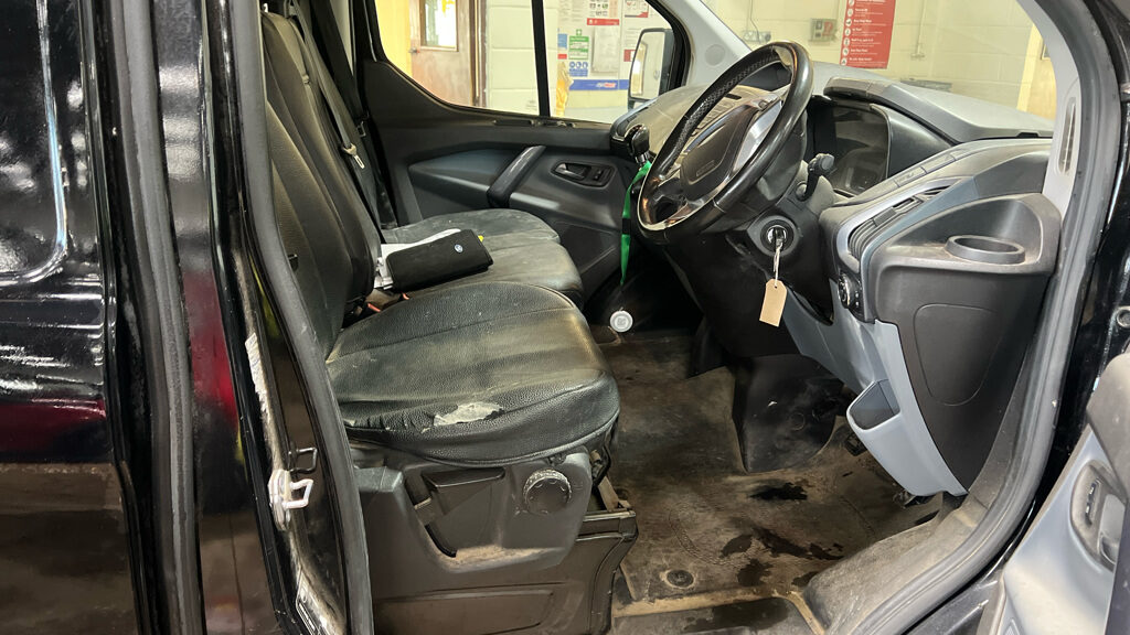 Used Ford Transit Custom 2017 for sale - 77138763: Photo 9