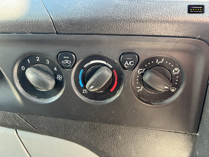 Used Ford Transit Custom 2016 for sale - 77042063: Photo 24