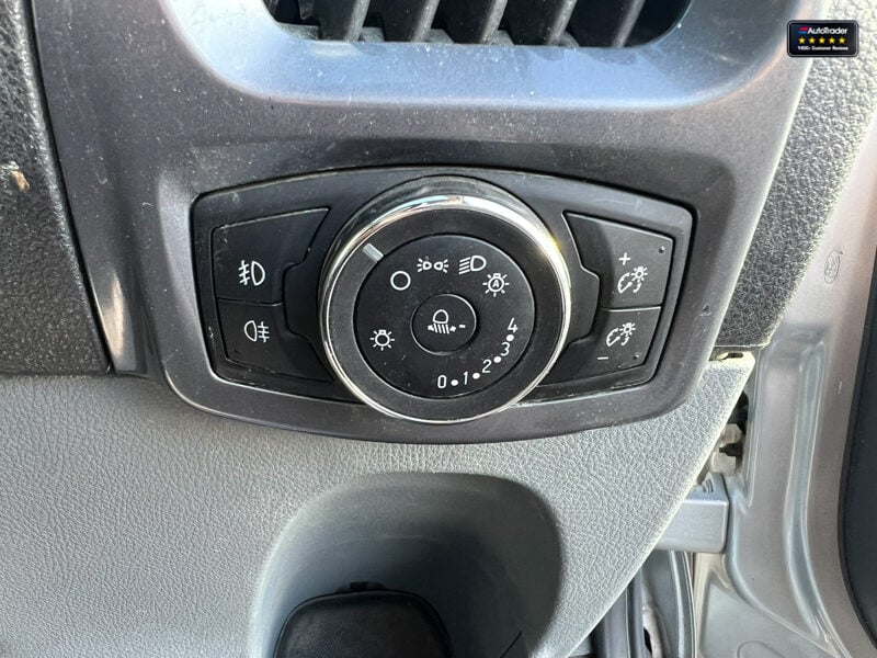 Used Ford Transit Custom 2016 for sale - 77042063: Photo 31